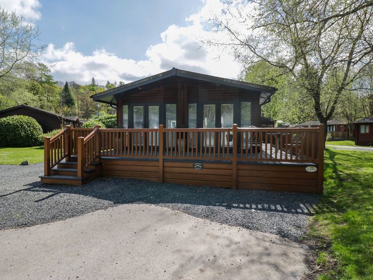 Robin's Lodge, listing photograph 2
