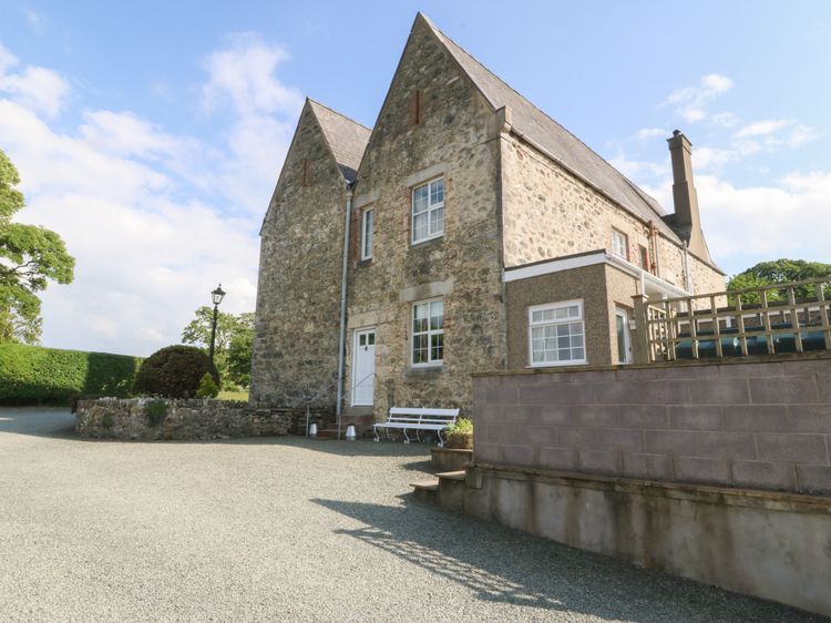 Glasfryn, listing photograph 3