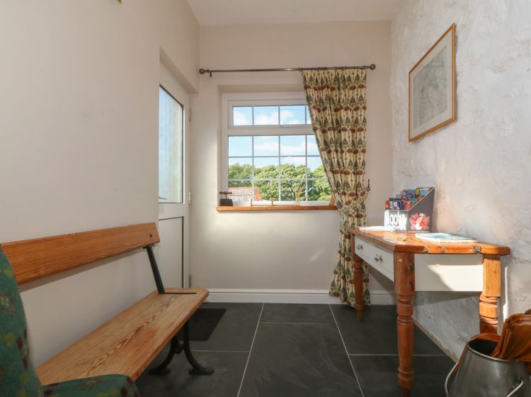 Glasfryn, listing photograph 4