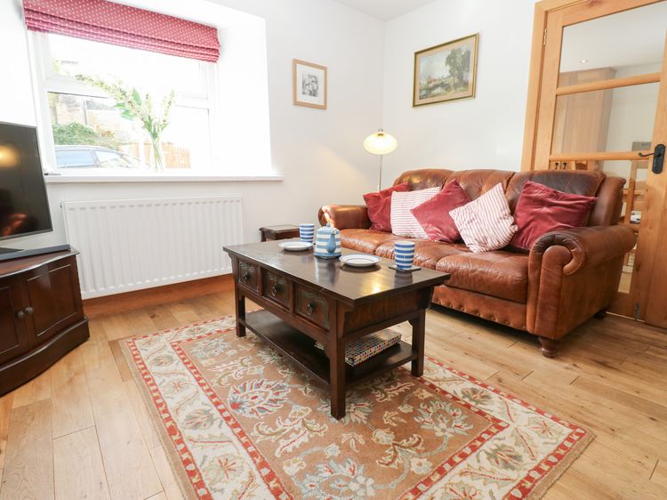 Bridge House, listing photograph 7