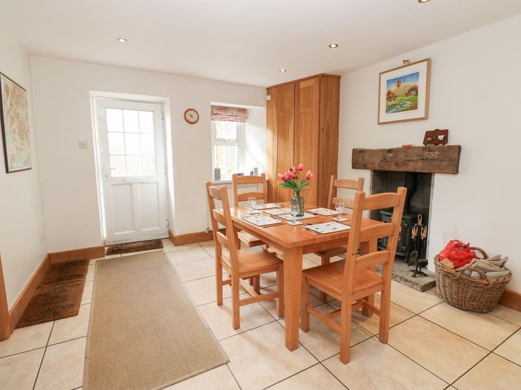 Bridge House, listing photograph 11