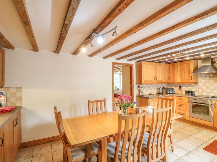 Orchard View, listing photograph 8