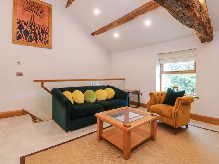 Welly Bob Cottage, listing photograph 8