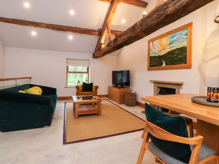 Welly Bob Cottage, listing photograph 11