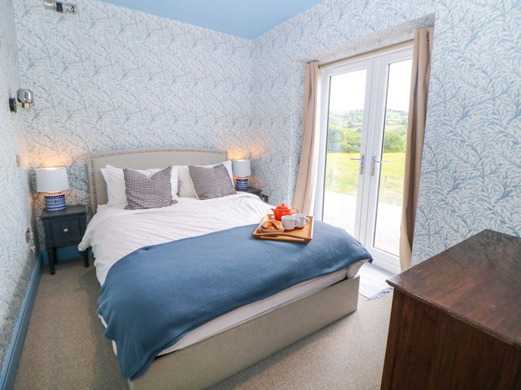 The Stables - Vineyard Stay, listing photograph 11