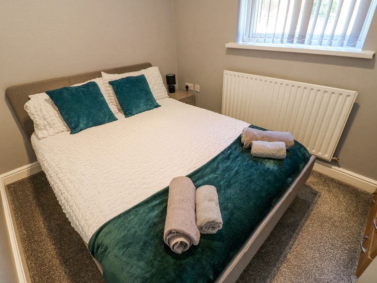 Flat 1, Omega Court, listing photograph 8