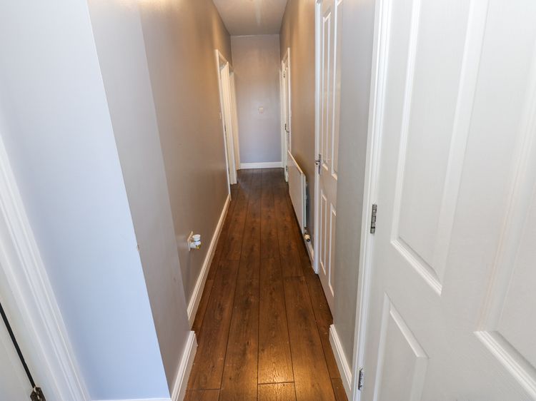 Flat 1, Omega Court, listing photograph 12