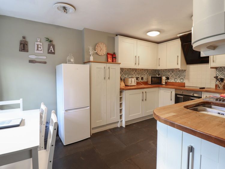 Cader Cottage, listing photograph 8