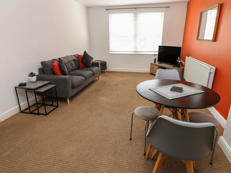 Curwen Apartment, listing photograph 5