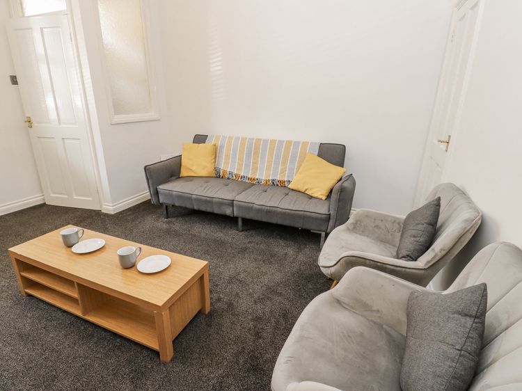 Cumberland House, listing photograph 3