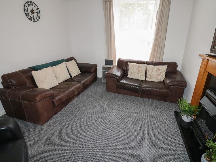 Georgian Town House, listing photograph 2