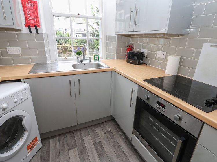 Georgian Town House, listing photograph 6