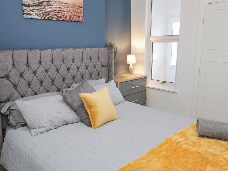 Flat 1A, Mona House, listing photograph 12