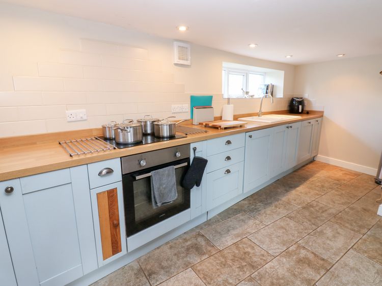 Rosemary Cottage, listing photograph 12