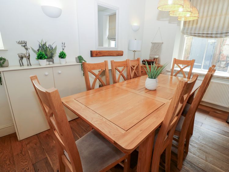 Hampton House, listing photograph 6