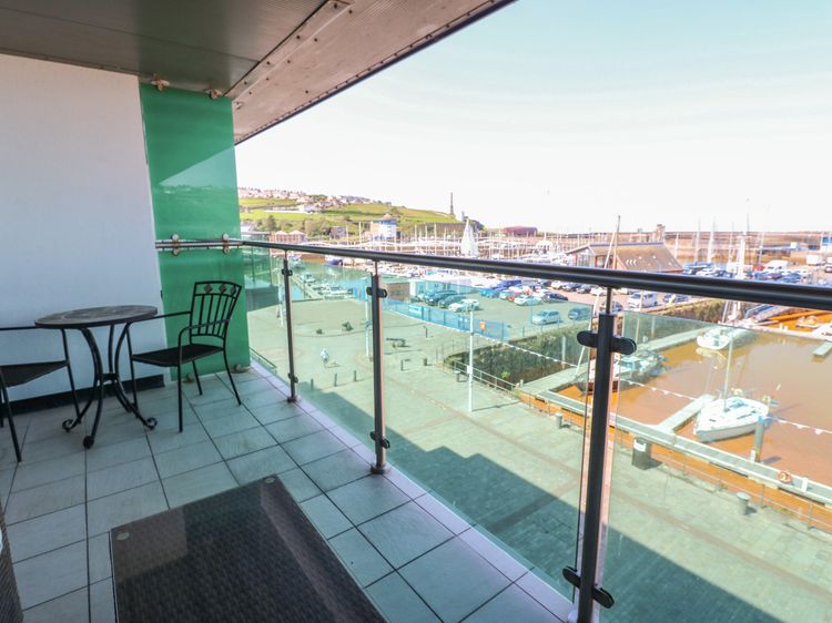 Pears Suite, listing photograph 2
