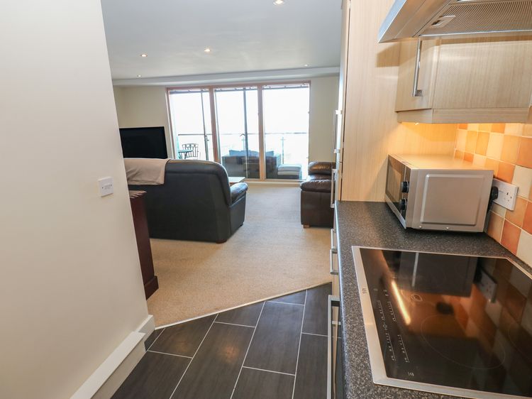 Pears Suite, listing photograph 10