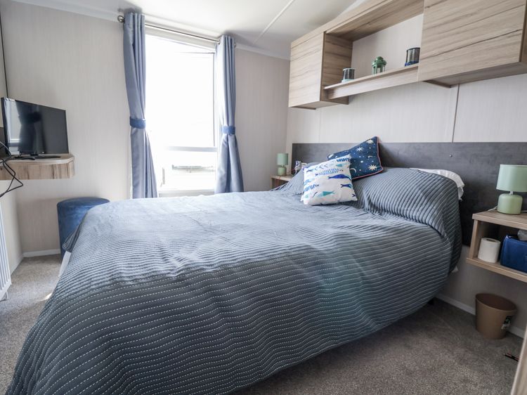 V9 Ty Mawr Holiday Park, listing photograph 11