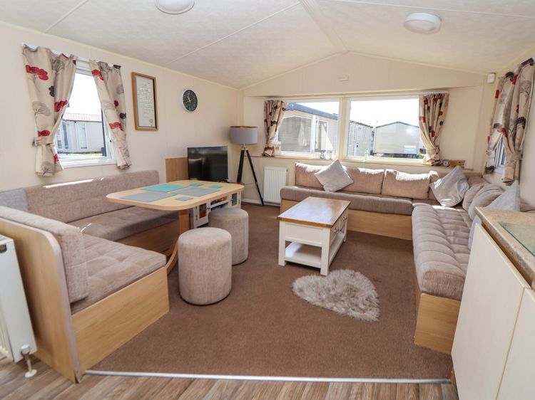Willerby Aurora B14, listing photograph 3