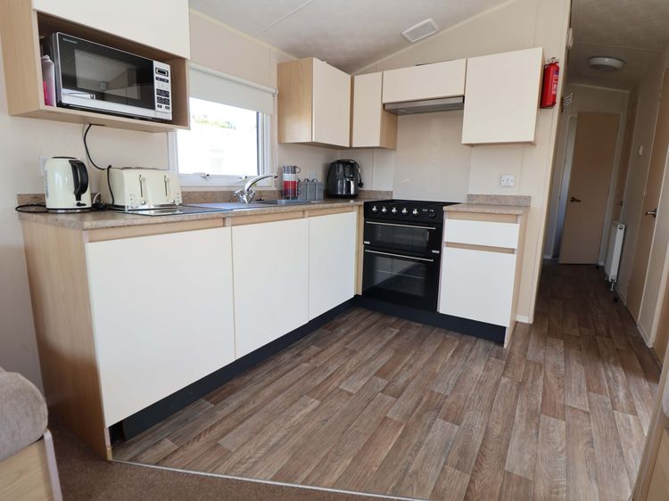 Willerby Aurora B14, listing photograph 9