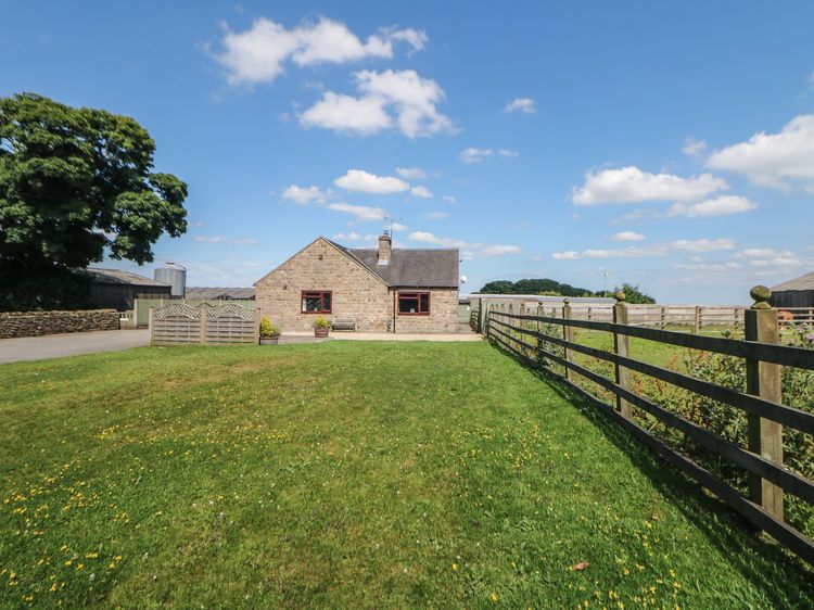 The Lodge, listing photograph 3