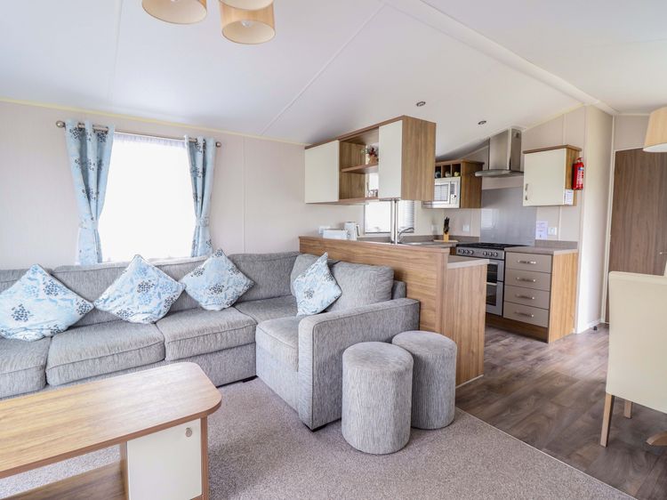 Sea Breeze C38 Dyffryn Seaside Estate, listing photograph 5