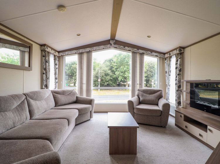Beach Retreat E19 Dyffryn Seaside Estate, listing photograph 3