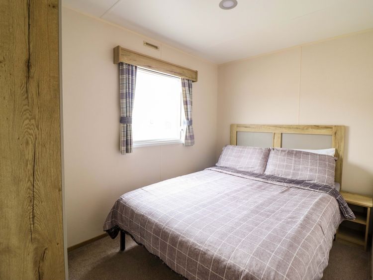 Beachcombers Barmouth Bay Holiday Park, listing photograph 7