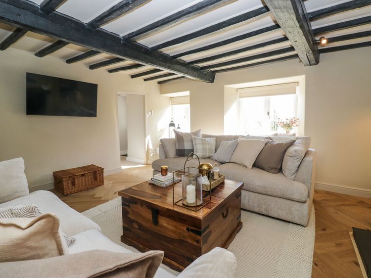 Barn Howe, listing photograph 7