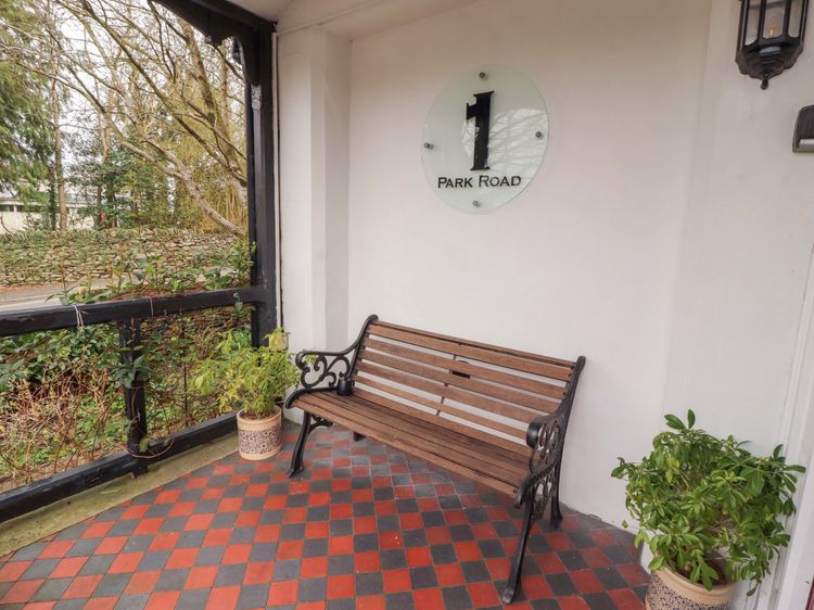 1 Park Road, listing photograph 3