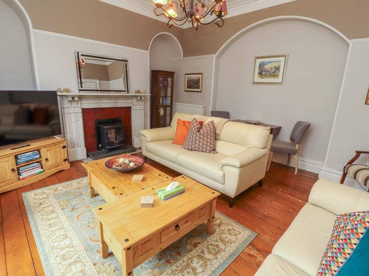 1 Park Road, listing photograph 9