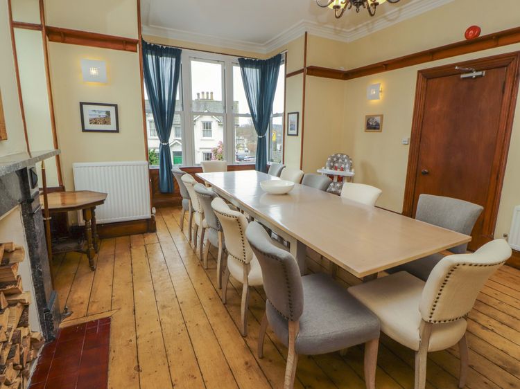 1 Park Road, listing photograph 12
