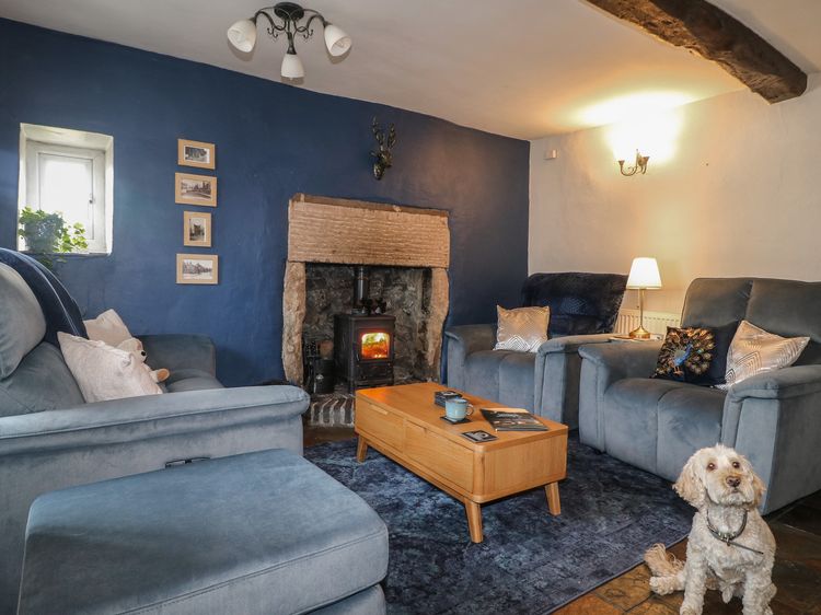 Blindwell House, listing photograph 3