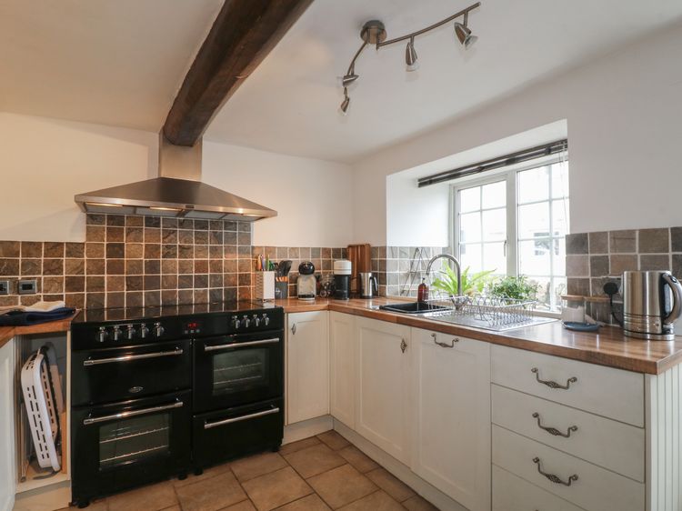 Blindwell House, listing photograph 11