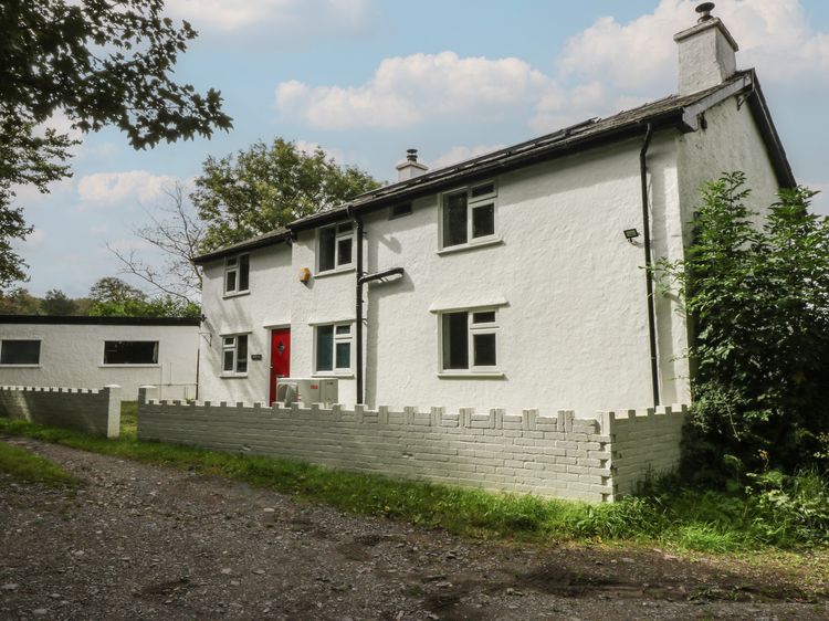 Neuadd Wen, listing photograph 2