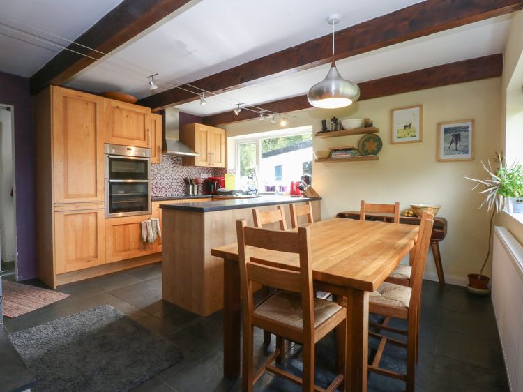 Neuadd Wen, listing photograph 8