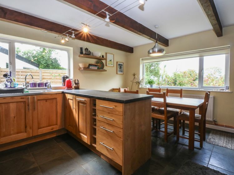 Neuadd Wen, listing photograph 11