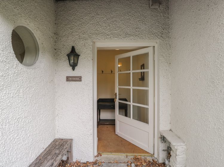 The Old Kitchen, listing photograph 4