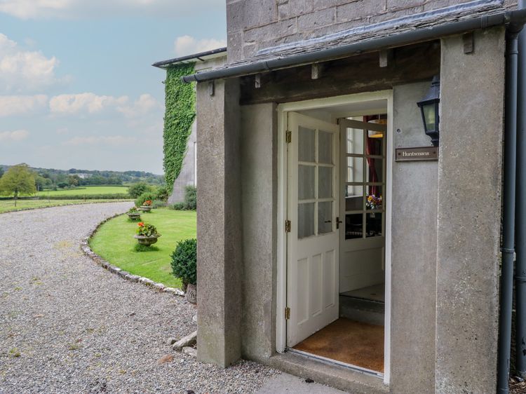 Huntsman's Cottage, listing photograph 4