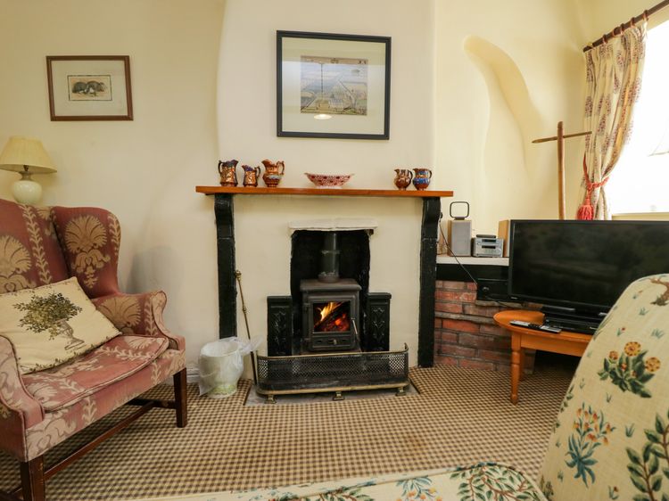 The Laundrymaid's Cottage, listing photograph 7