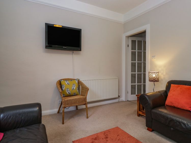 Cloud Cottage, listing photograph 4