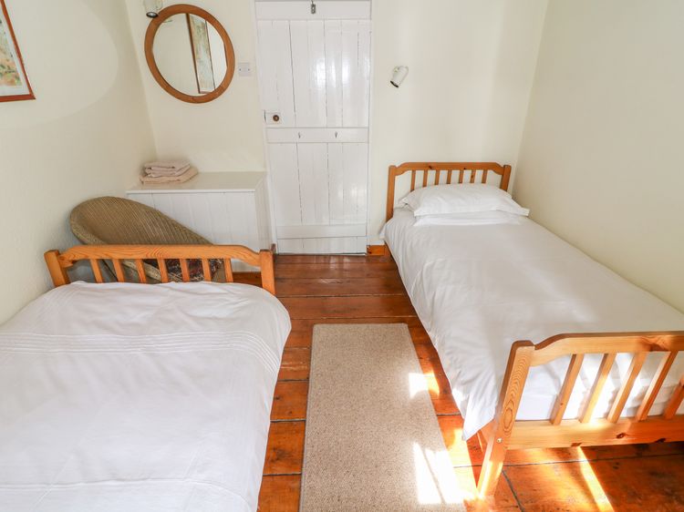 Lane Fold Cottage, listing photograph 10