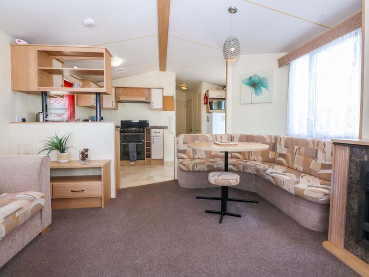 Hideaway Lodge, listing photograph 6