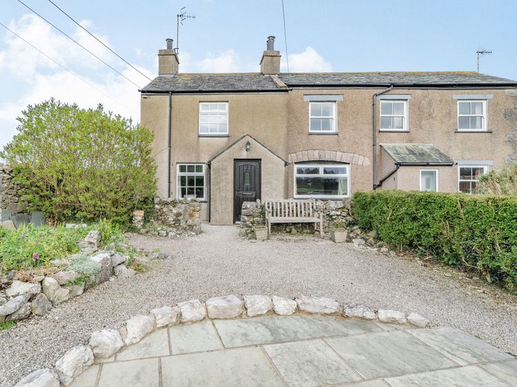 Pye Hall Cottage, listing photograph 2