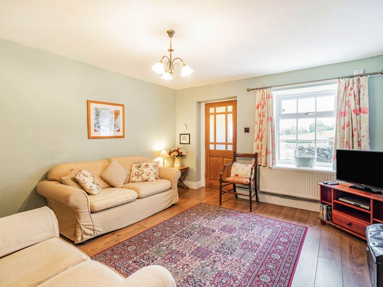 Pye Hall Cottage, listing photograph 7