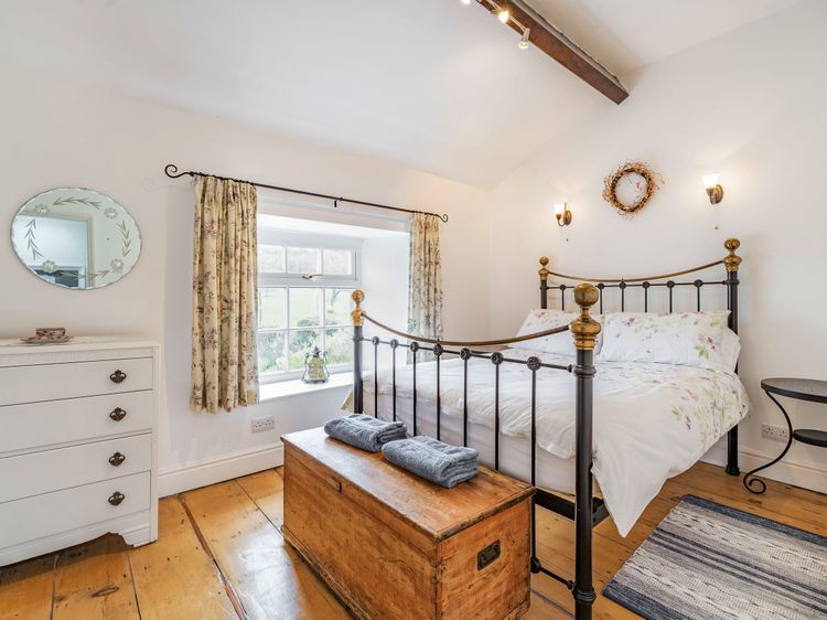 Pye Hall Cottage, listing photograph 12