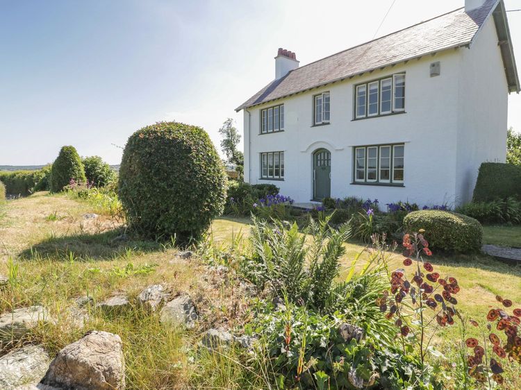 Ty Mawr Farm, listing photograph 2