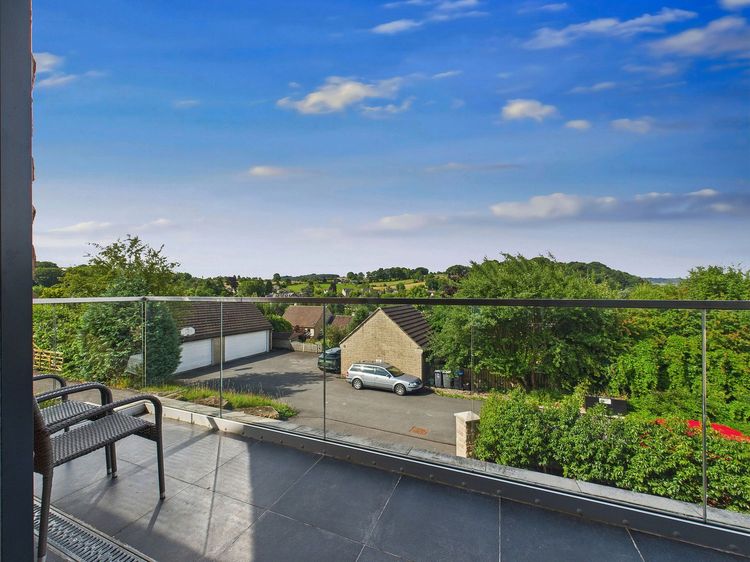 Oakwood House, listing photograph 9