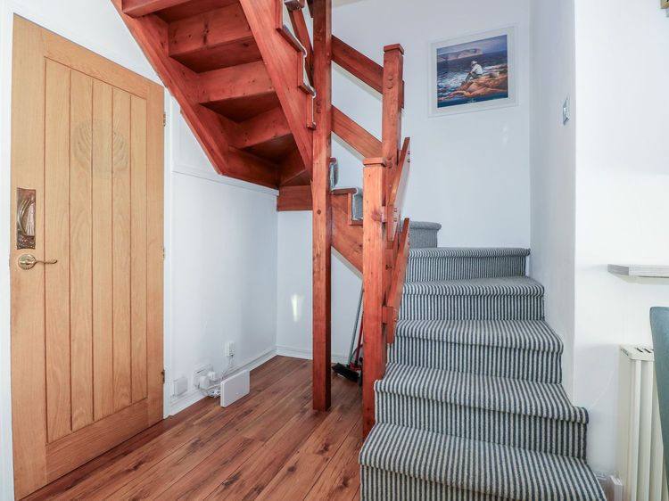 Seafarer's Haven, listing photograph 12