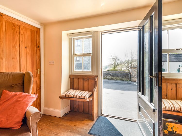 Pickle Cottage, listing photograph 4